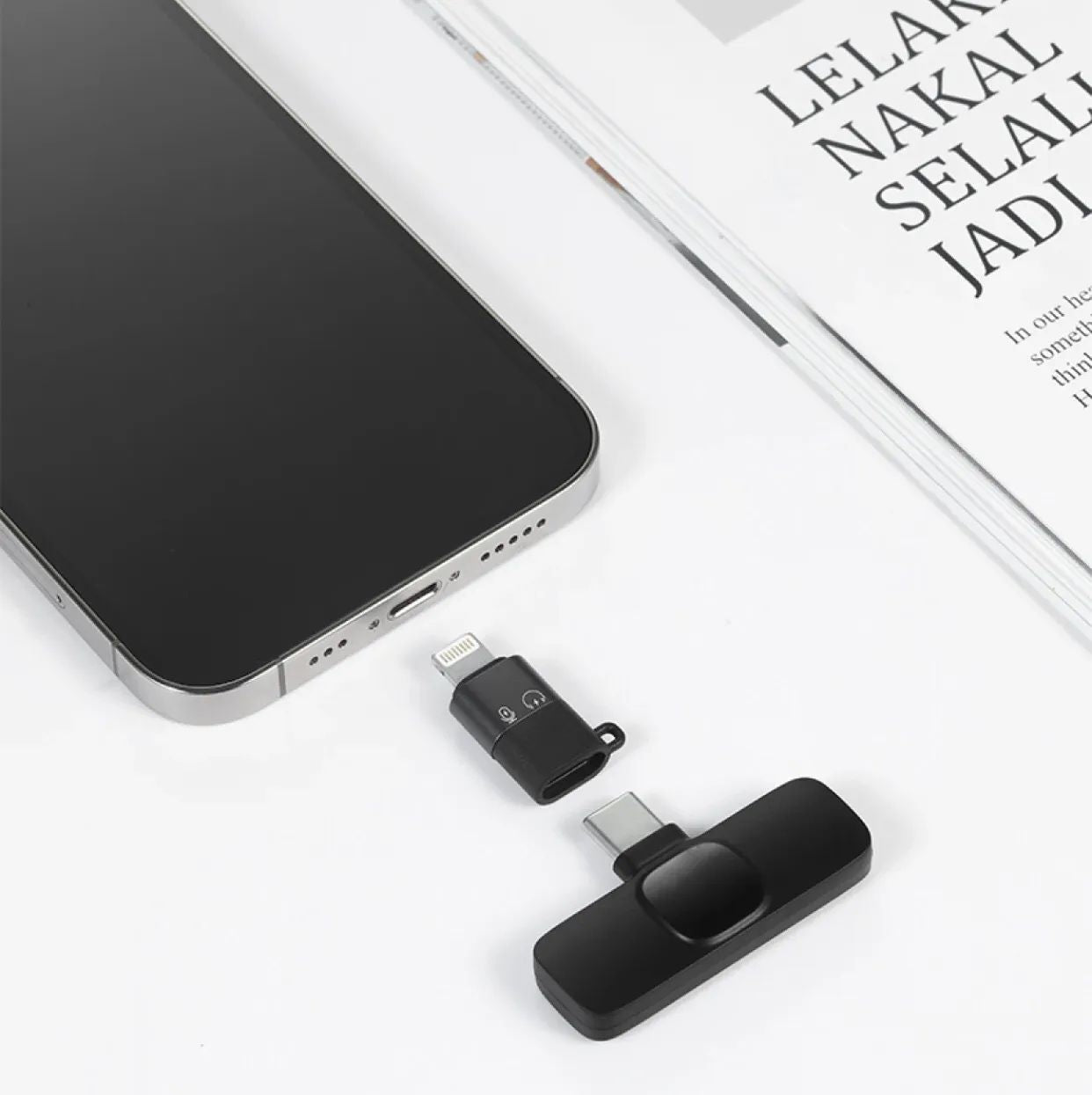 Wireless MIC K8 MICROPHONE Vlogging Mic with Microphone Accessories Video for Type C Android, IOS Lightining & 3.5mm Jack